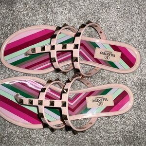 Valentino Women's pink jelly Sandals

Women's Size: 9 | IT 39